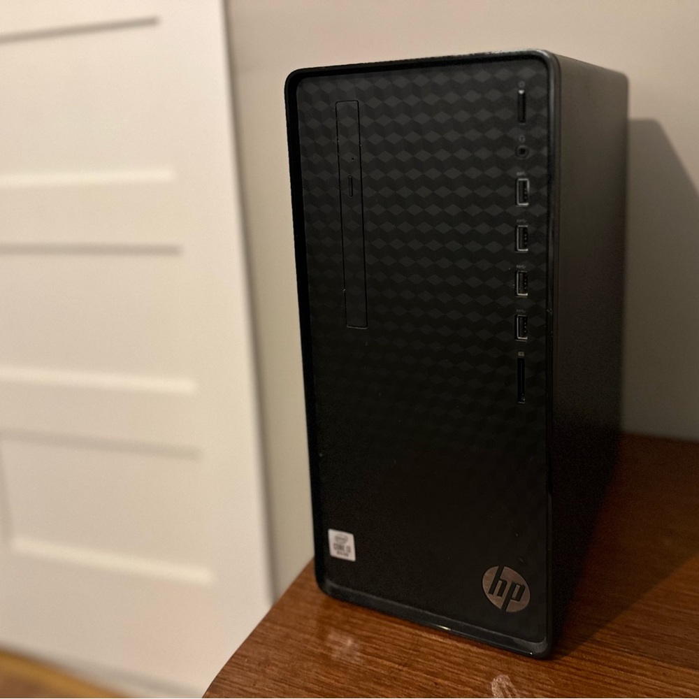 HP pavilion - 1 tb HDD +256 gb SSD (Storage), Intel Core i3, 8gb RAM, Windows 10